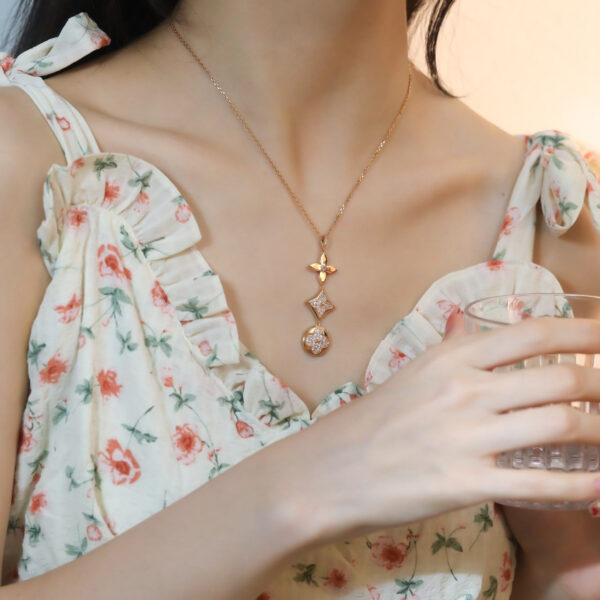 Toxse Star And Sun Diamond Pink Gold Necklace - Image 10