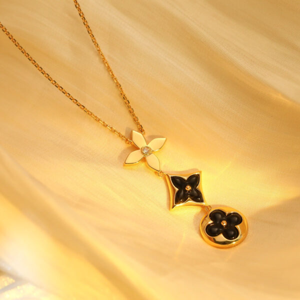 Toxse Star And Sun Onyx Pink Gold Necklace - Image 5