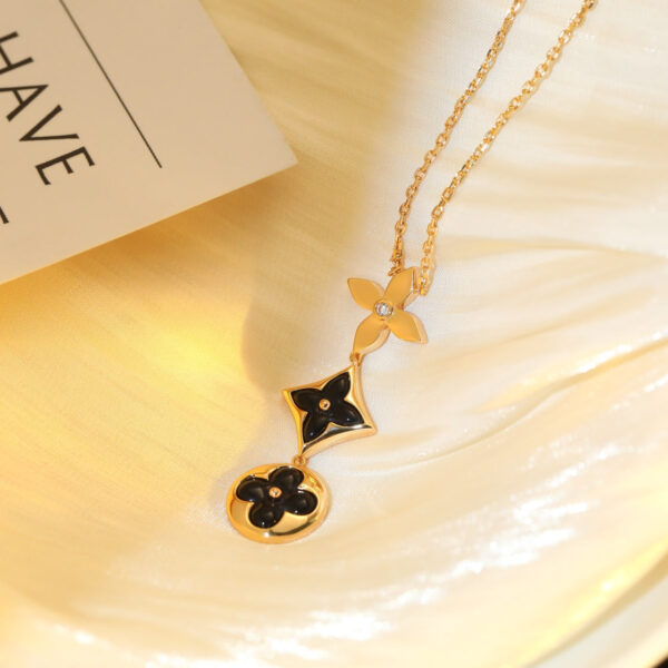 Toxse Star And Sun Onyx Pink Gold Necklace - Image 2
