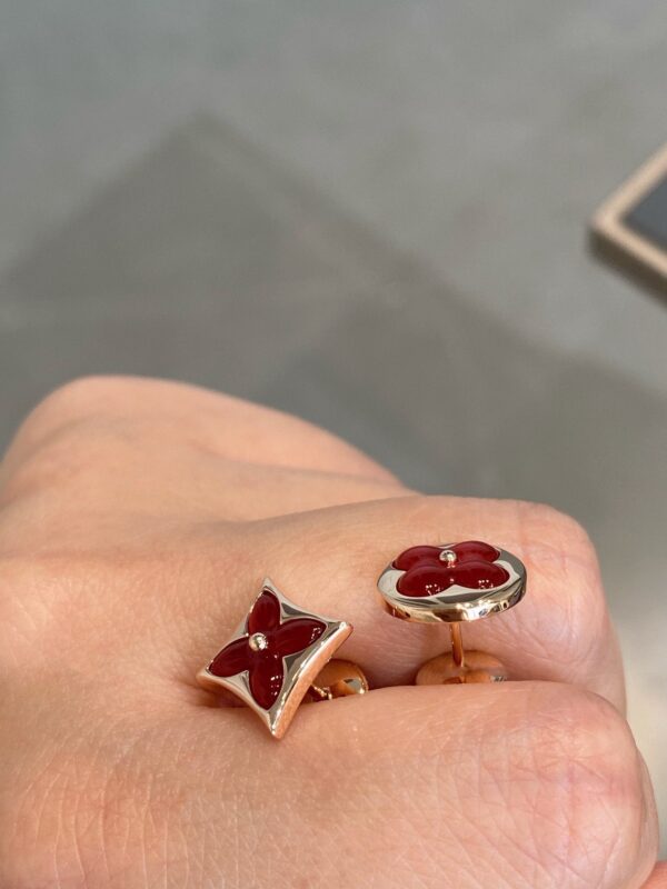 Toxse Star And Sun Pink Gold Carnelian Stud Earrings - Image 2