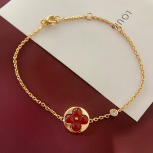 Toxse Sun Pedant Carnelian Bracelet