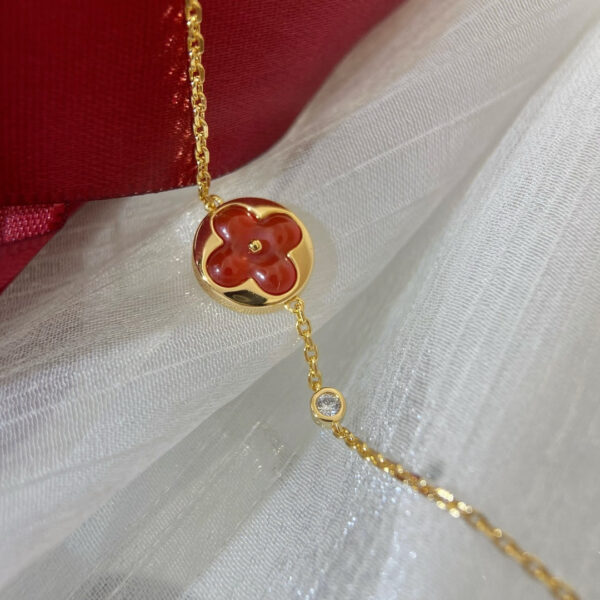 Toxse Sun Pedant Carnelian Bracelet - Image 5