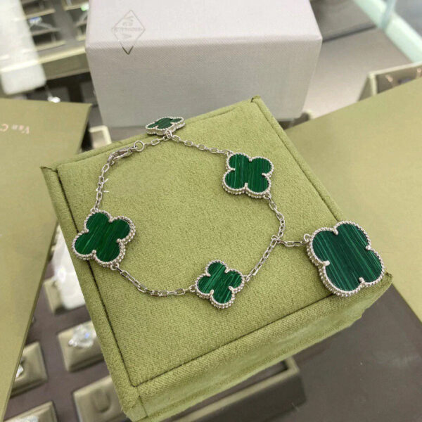 Toxse Clover 5 Motifs Silver Malachite Bracelet - Image 4