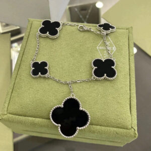 Toxse Clover 5 Motifs Silver Onyx Bracelet