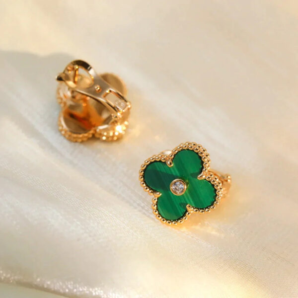 Toxse Clover Malachite Diamond Earrings - Image 8