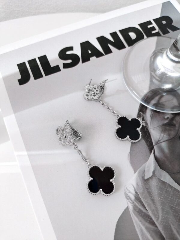 Toxse Clover 2 Motifs Silver Diamond Onyx Earrings - Image 6
