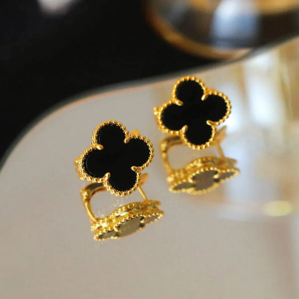 Toxse Clover Medium Gold Onyx Stud Earrings - Image 3