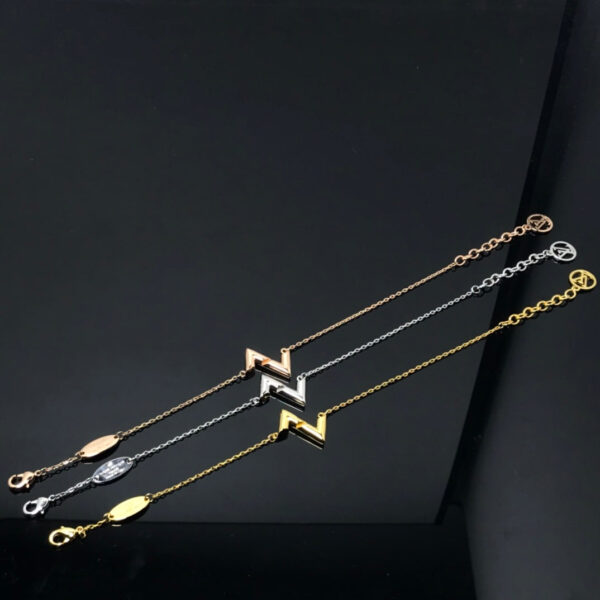 Toxse Volt Lv Logo Bracelet