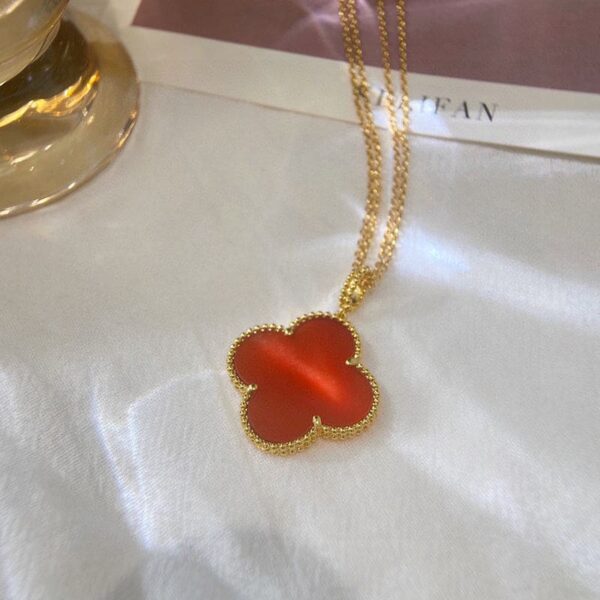 Toxse Magic Alhambra One Motifs Carnelian Clover Necklace - Image 7