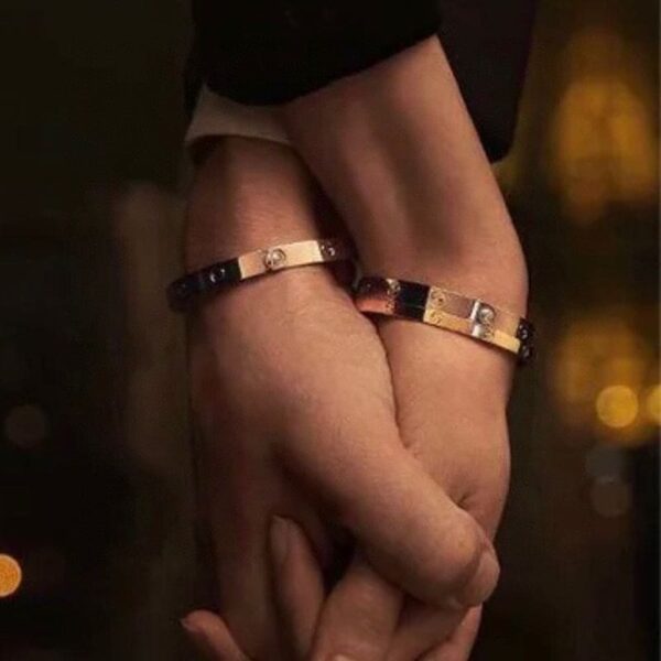Toxse 4 Diamonds Love Bracelet - Image 4