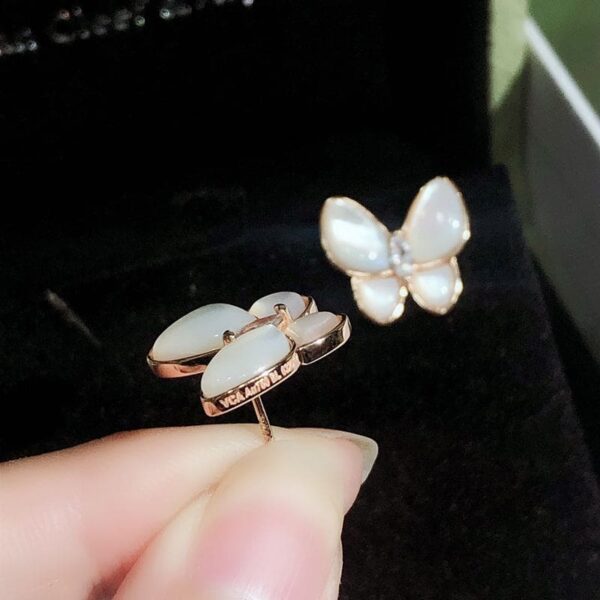 Toxse Two Butterfly Earrings - Image 5