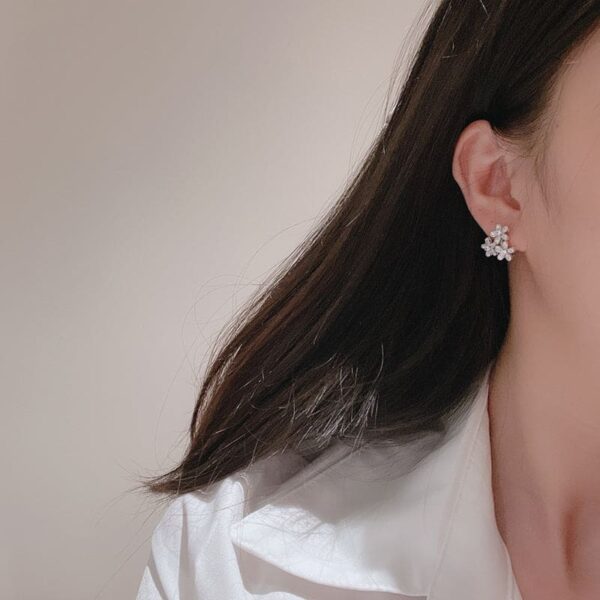 Toxse Lotus Three Flowers Earrings - Image 3