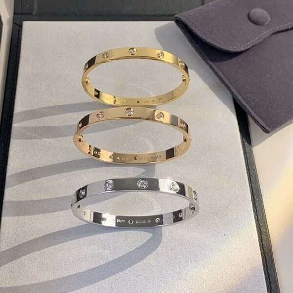 Toxse 10 Diamonds Love Bracelet - Image 3