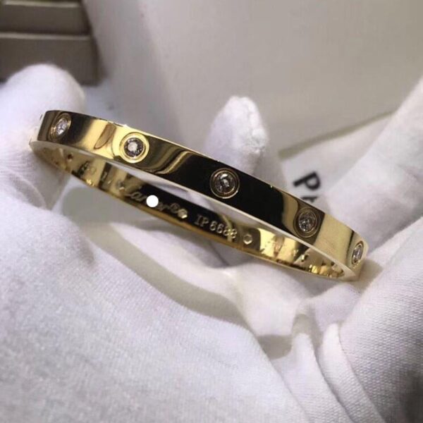 Toxse 10 Diamonds Love Bracelet - Image 5