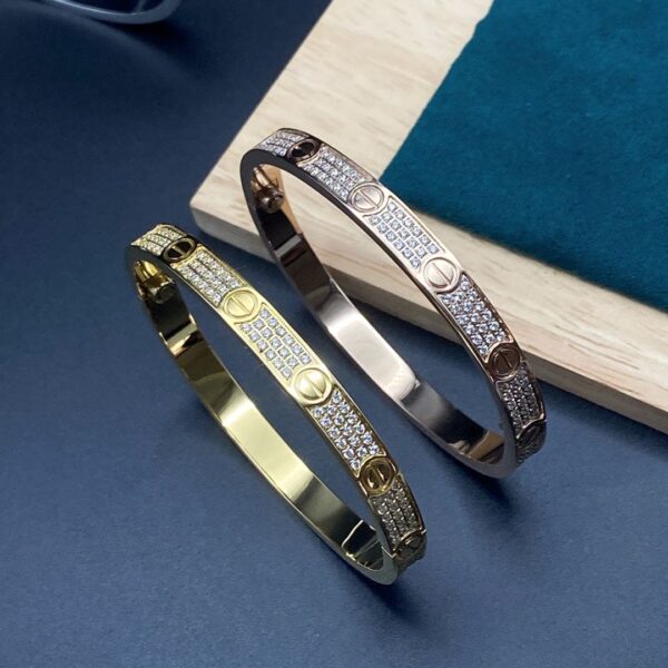 Toxse Love Pave Diamonds Bracelet - Image 14