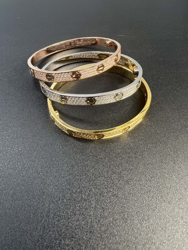 Toxse Love Pave Diamonds Bracelet - Image 11