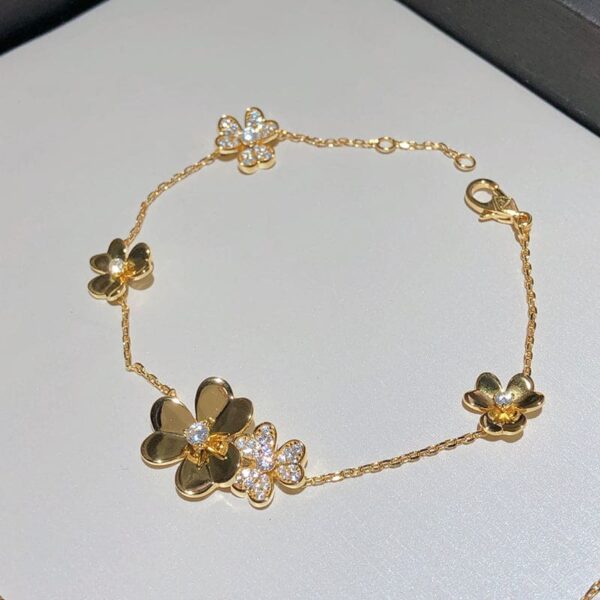 Toxse 5 Flowers Frivole Diamonds Clover Bracelet - Image 2