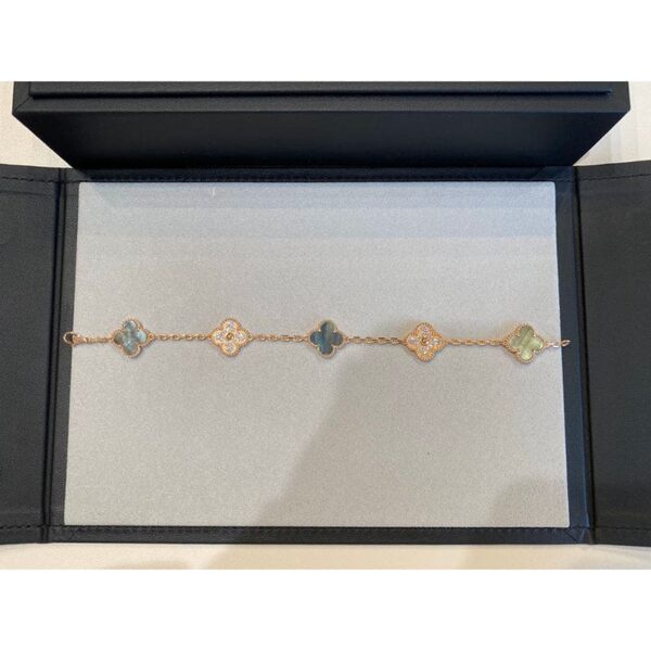 Toxse Vintage Alhambra Five Motifs Pearl Bracelet - Image 7