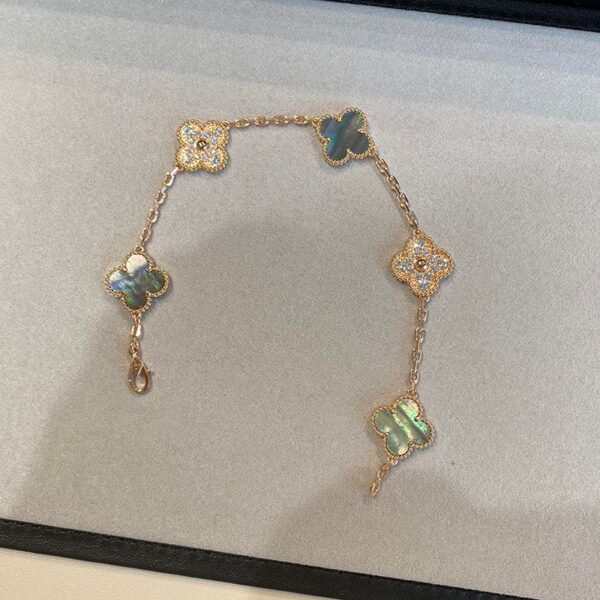 Toxse Vintage Alhambra Five Motifs Pearl Bracelet - Image 4