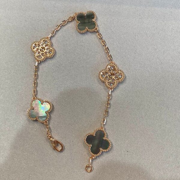 Toxse Vintage Alhambra Five Motifs Pearl Bracelet - Image 3