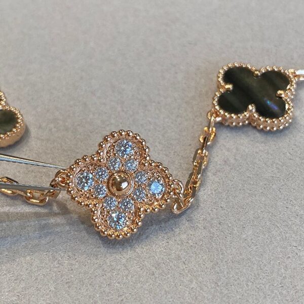 Toxse Vintage Alhambra Five Motifs Pearl Bracelet - Image 6