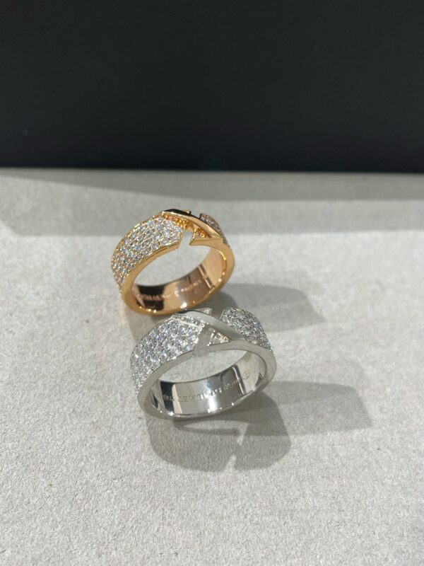 Toxse Liens Evidence Pink Gold Diamond Paved Ring - Image 3