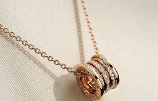 Toxse Zero 1 Pink Gold Diamond Necklace - Image 3
