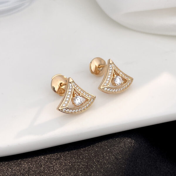 Toxse Dream Mini Diamond Stud Earrings - Image 3