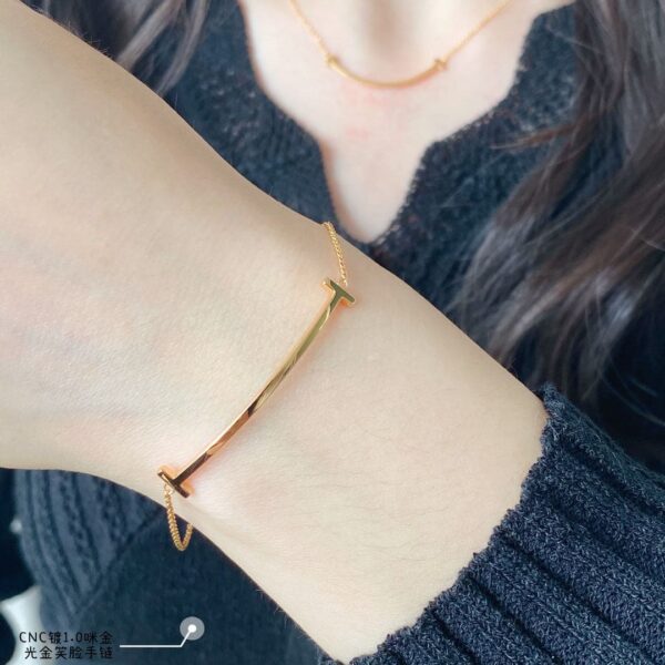 Toxse T Smile Bracelet - Image 3