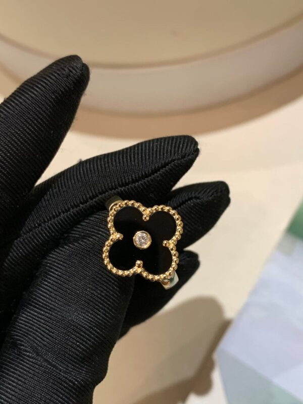 Toxse Vintage Alhambra Black Ring - Image 5