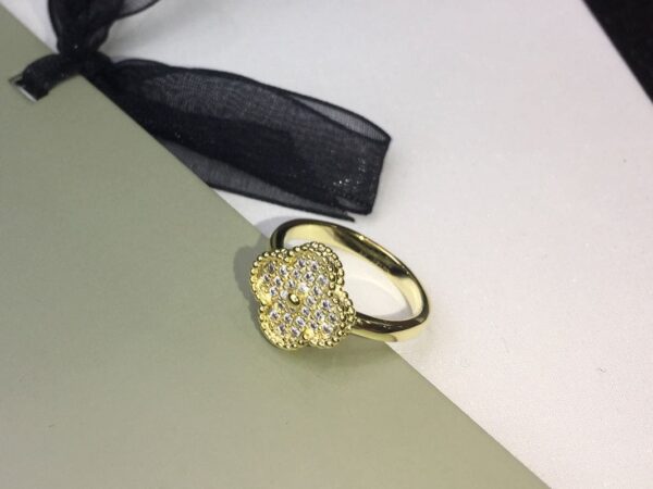 Toxse Vintage Alhambra Diamonds Ring - Image 4