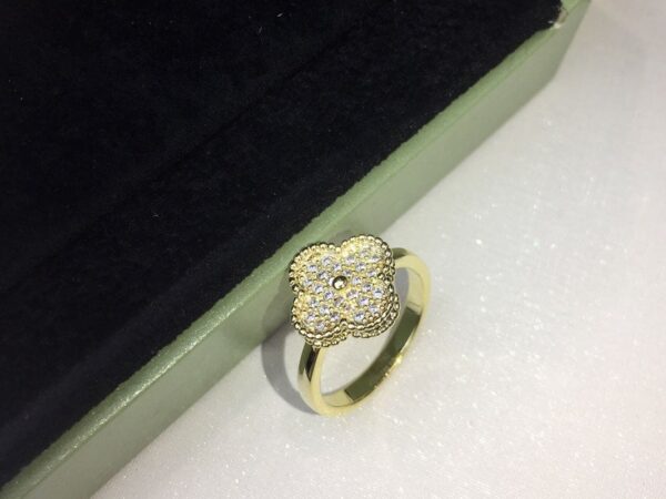 Toxse Vintage Alhambra Diamonds Ring - Image 3