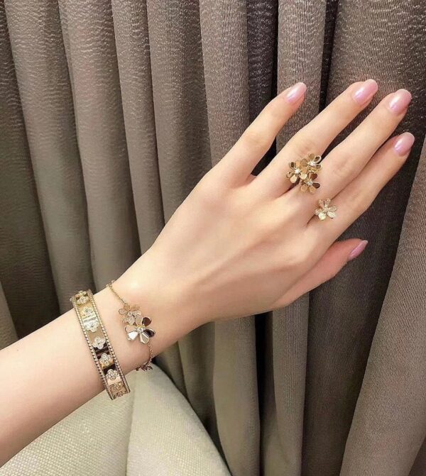 Toxse Perlée Clovers Bracelet - Image 16