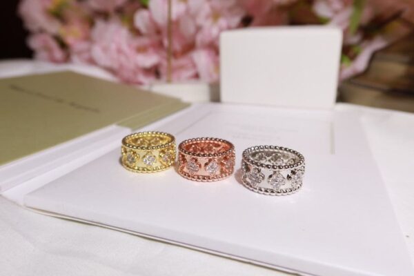 Toxse Perlée Clovers Ring - Image 7