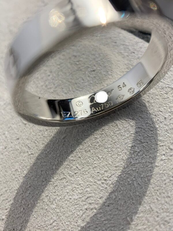 Toxse Mini Love Wedding 4mm Ring - Image 14