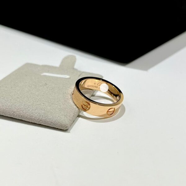 Toxse Love Wedding 6mm Ring - Image 8