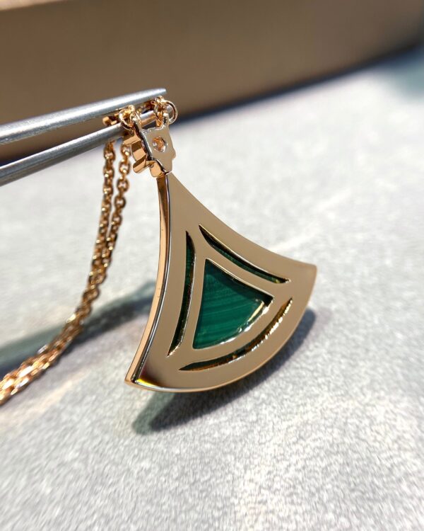 Toxse Dream Malachite Diamond Paved Pink Gold Necklace - Image 4