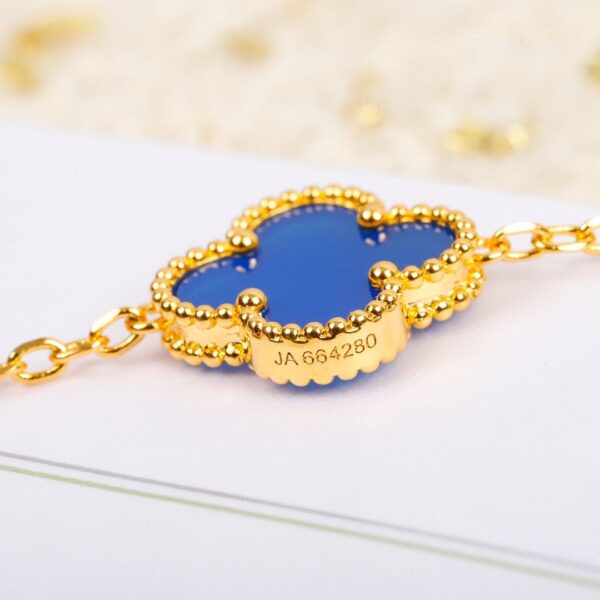 Toxse Vintage Alhambra Agate 10 Motifs Necklace - Image 6