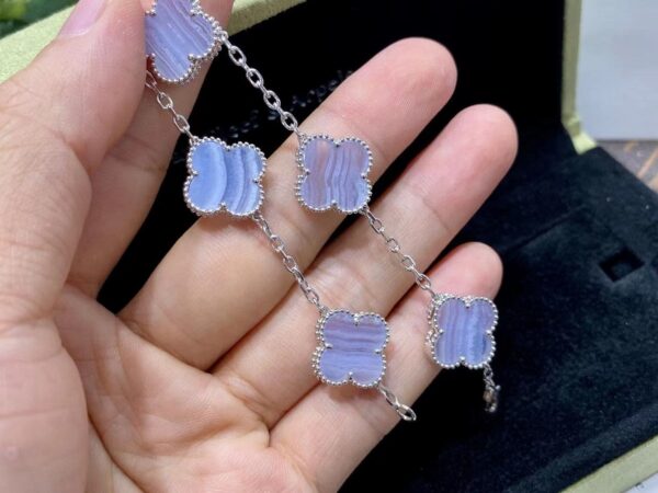 Toxse Vintage Alhambra Chalcedony 10 Motifs Necklace - Image 4