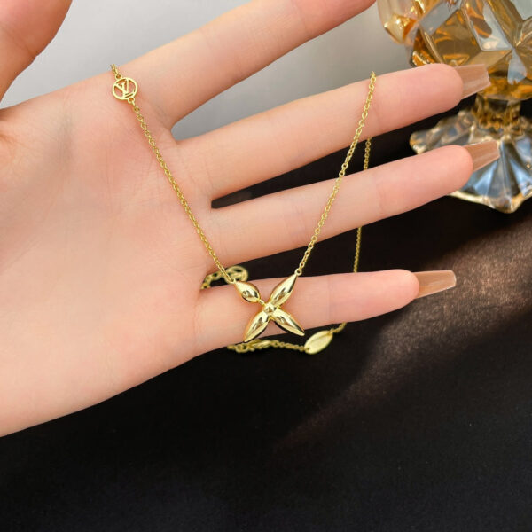 Toxse Louisette Gold Necklace - Image 4