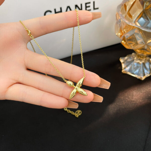 Toxse Louisette Gold Necklace - Image 5