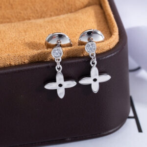 Toxse Vidylle Silver Diamond Mini Drop Earrings