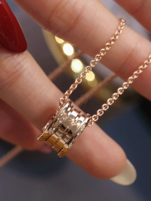 Toxse Zero 1 Pink Gold Necklace - Image 3