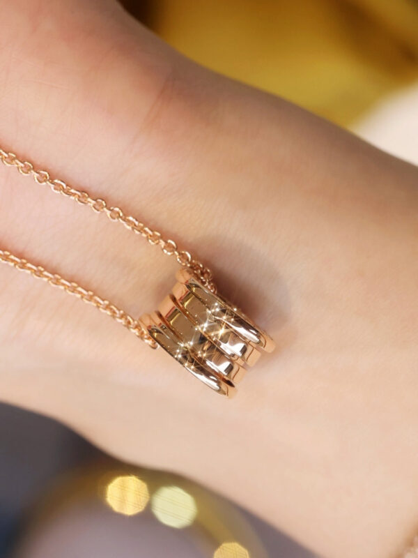 Toxse Zero 1 Pink Gold Necklace - Image 4
