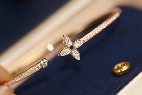 Toxse  Idylle Pink Gold Open Bracelet Diamond Paved - Image 5