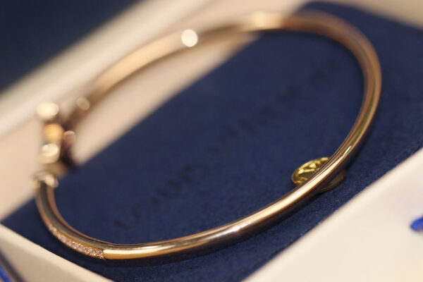 Toxse  Idylle Pink Gold Open Bracelet Diamond Paved - Image 8