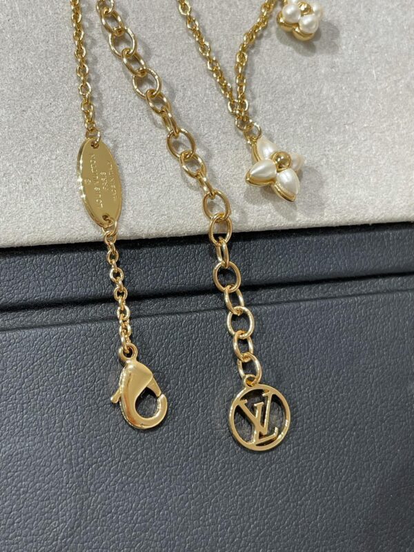 Toxse  Flowergram Gold Mop Double Row Necklace - Image 5