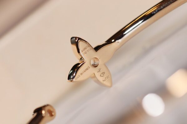 Toxse  Idylle Gold Open Bracelet Diamond Paved - Image 9