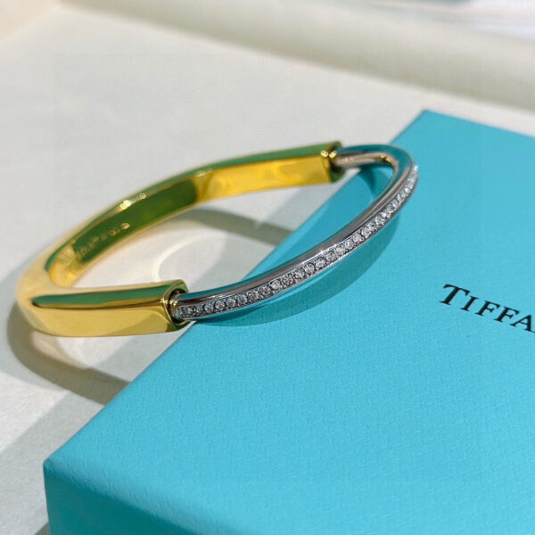Toxse T - Jewelry Lock Diamond Gold Bracelet - Image 5