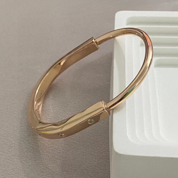 Toxse T - Jewelry Lock Half Diamond Bracelet - Image 3